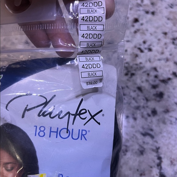 New - Women's 18 Hour® Bounce Control Convertible Wireless Bra - Picture 7 of 7